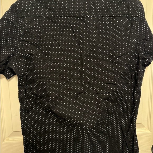 Button up shirts - Picture 10 of 10